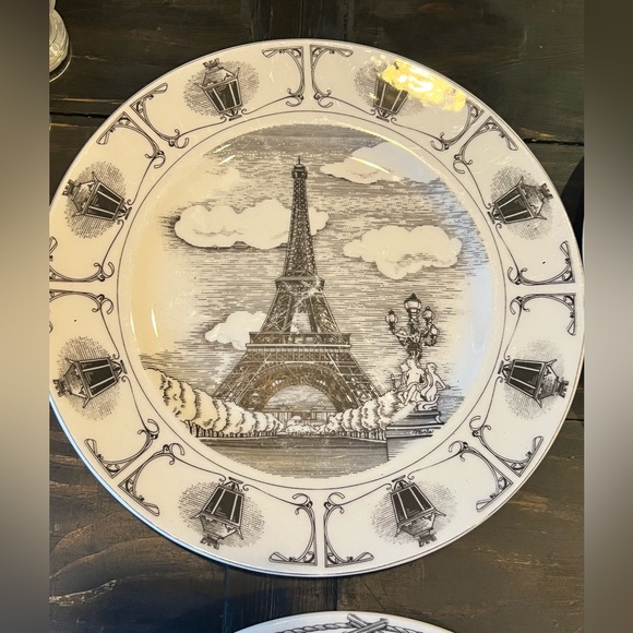 222 Fifth Slice of Life Dinner Plates- set of four - Picture 2 of 12